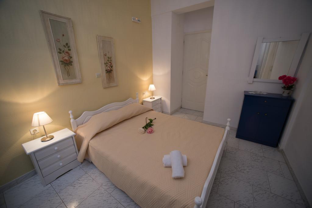 Aparthotel Bella Sant Perissa  Zewnętrze zdjęcie