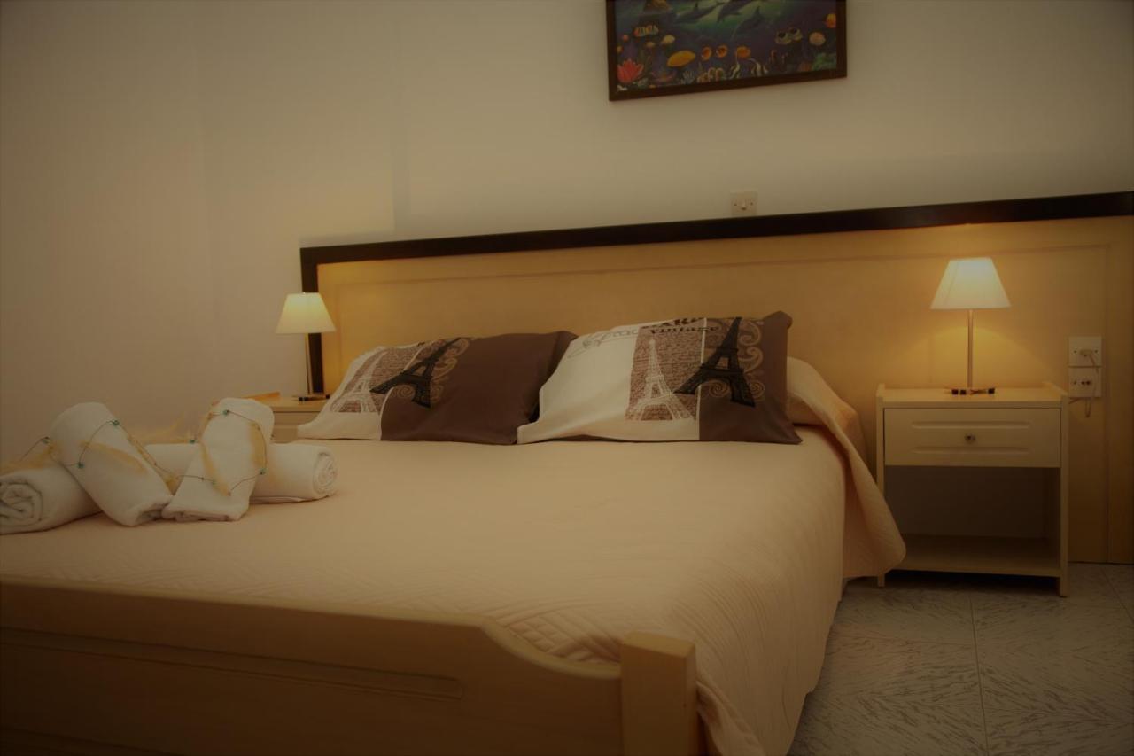 Aparthotel Bella Sant Perissa  Zewnętrze zdjęcie