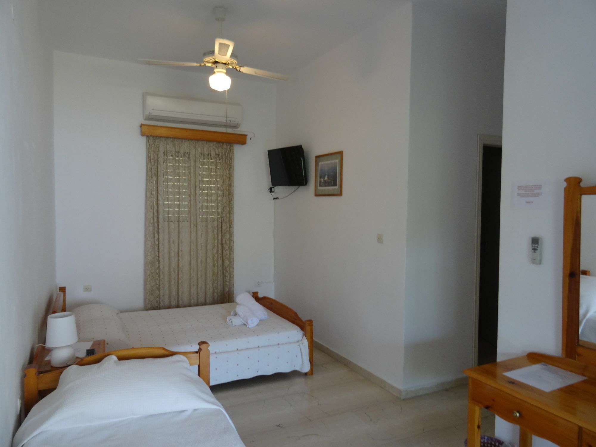 Aparthotel Bella Sant Perissa  Zewnętrze zdjęcie