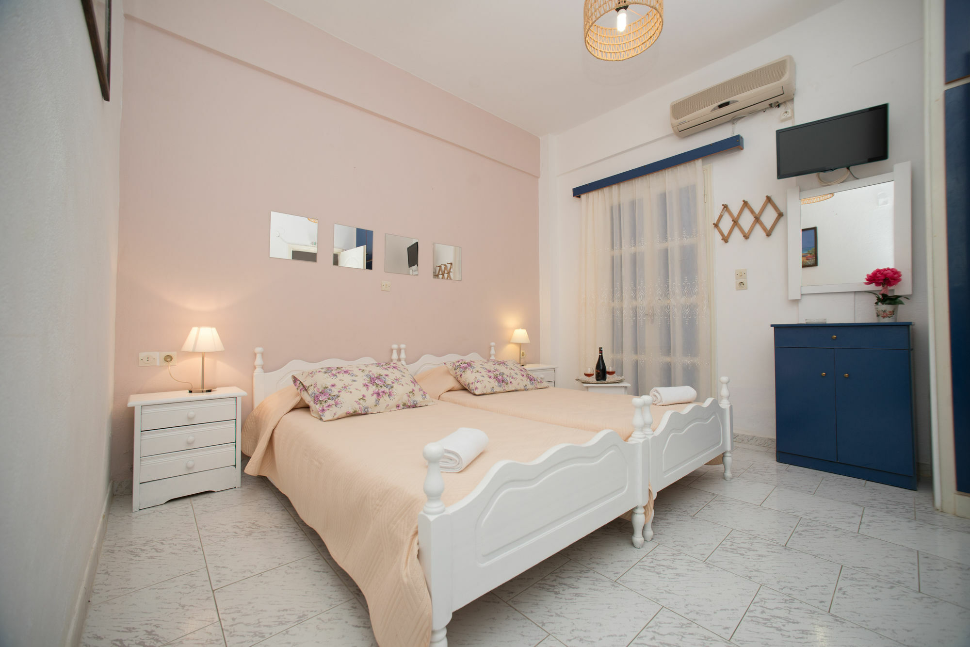 Aparthotel Bella Sant Perissa  Zewnętrze zdjęcie