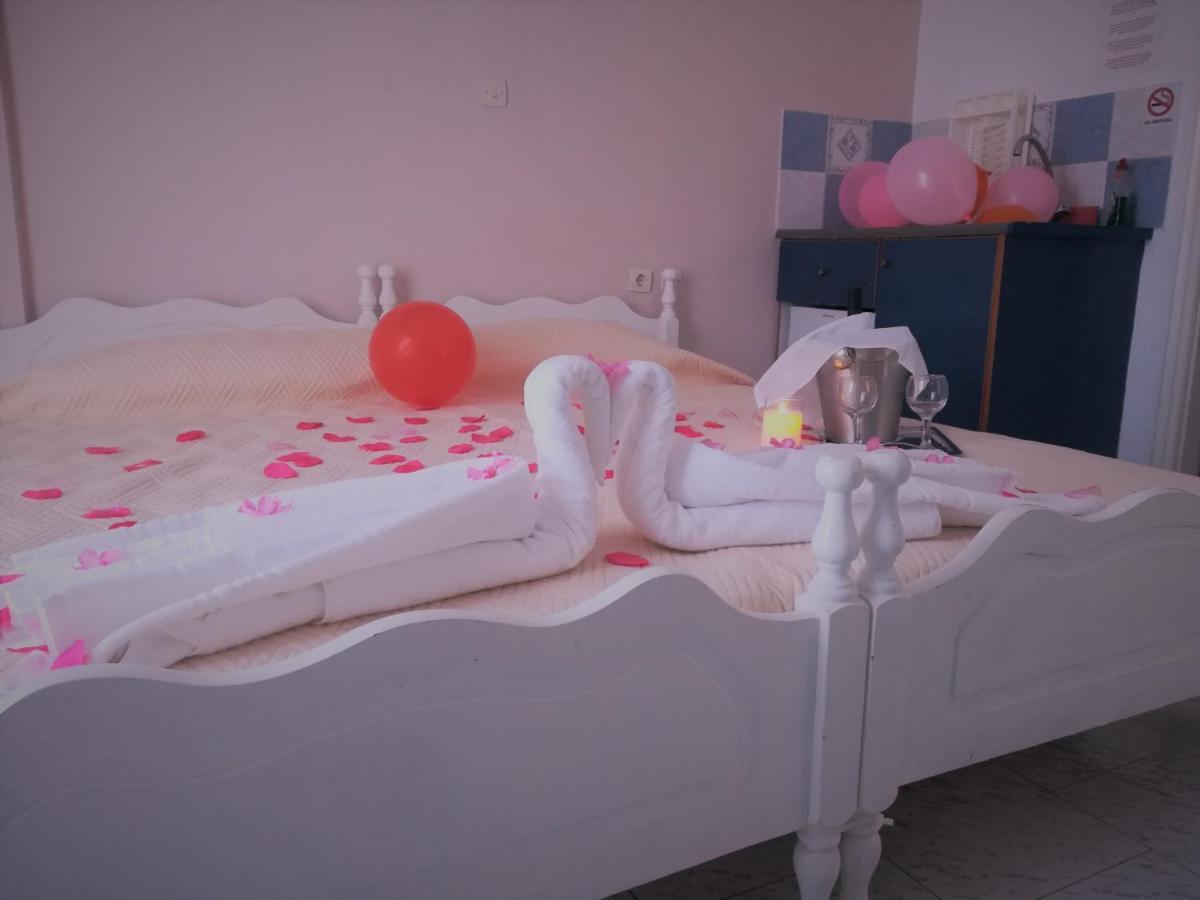 Aparthotel Bella Sant Perissa  Zewnętrze zdjęcie